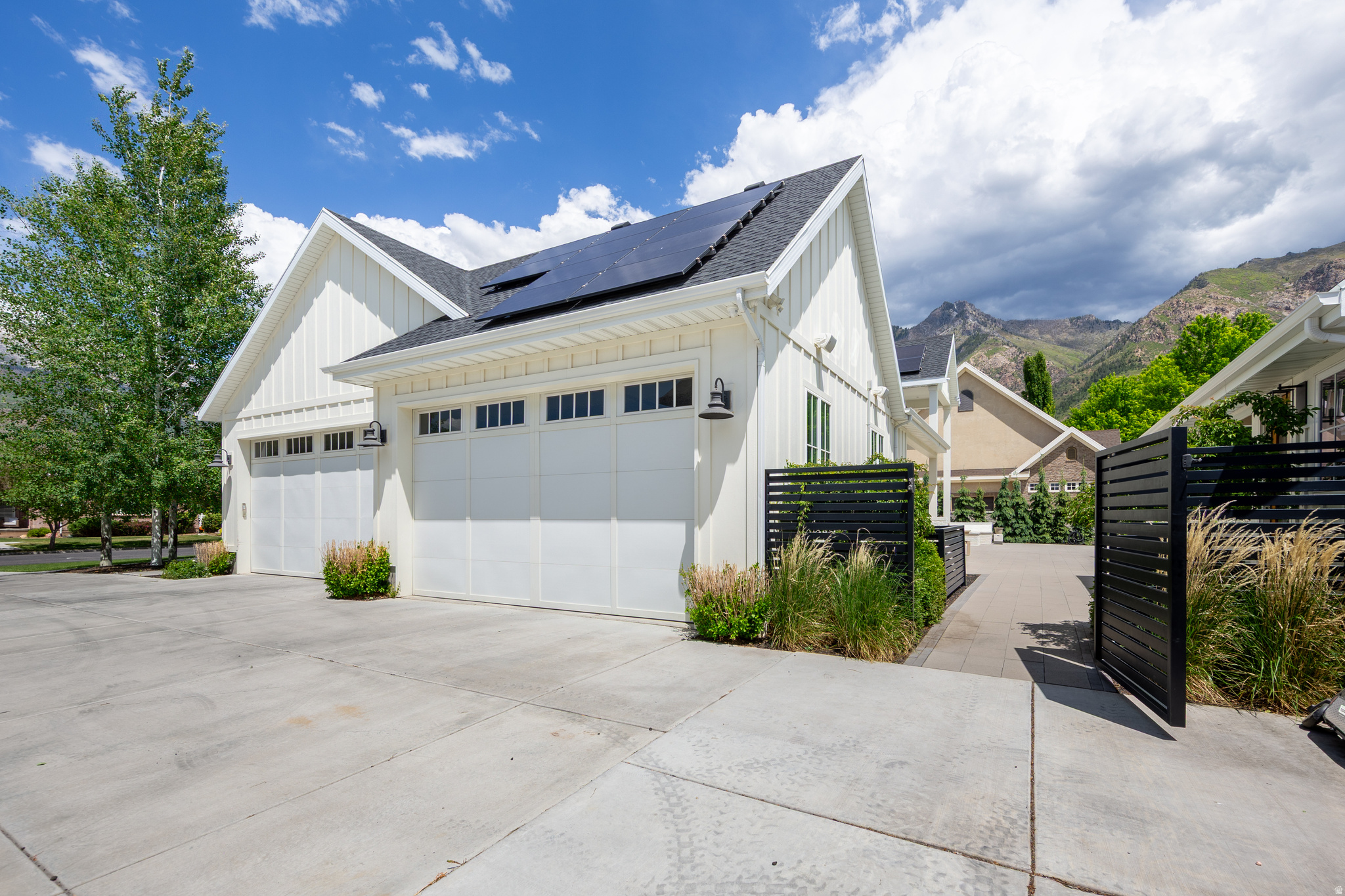 main property photo 81