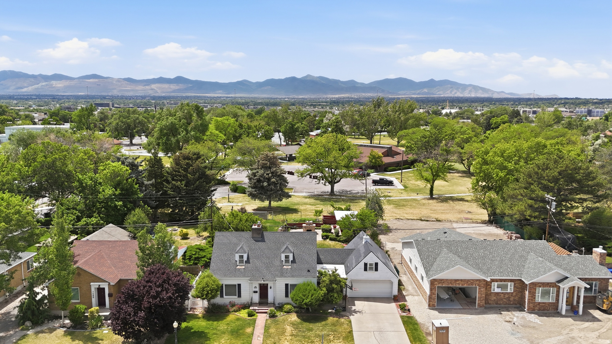 main property photo 48