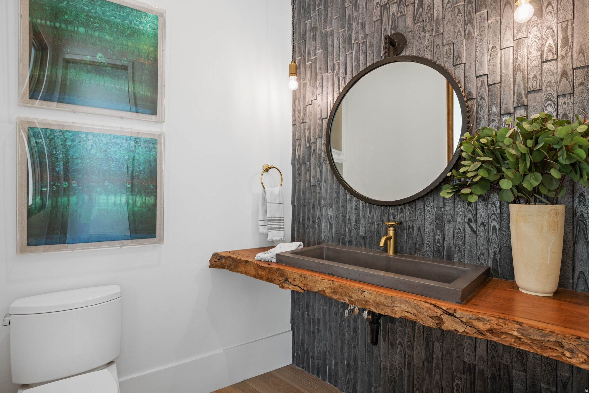 main property photo 59