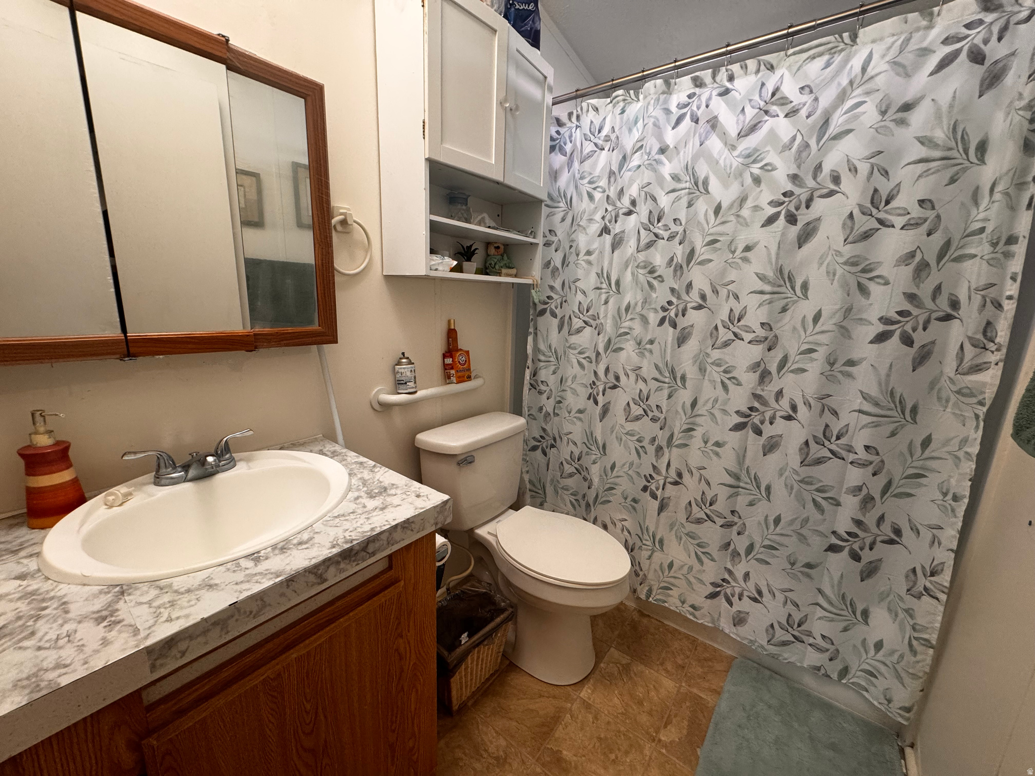 main property photo 3