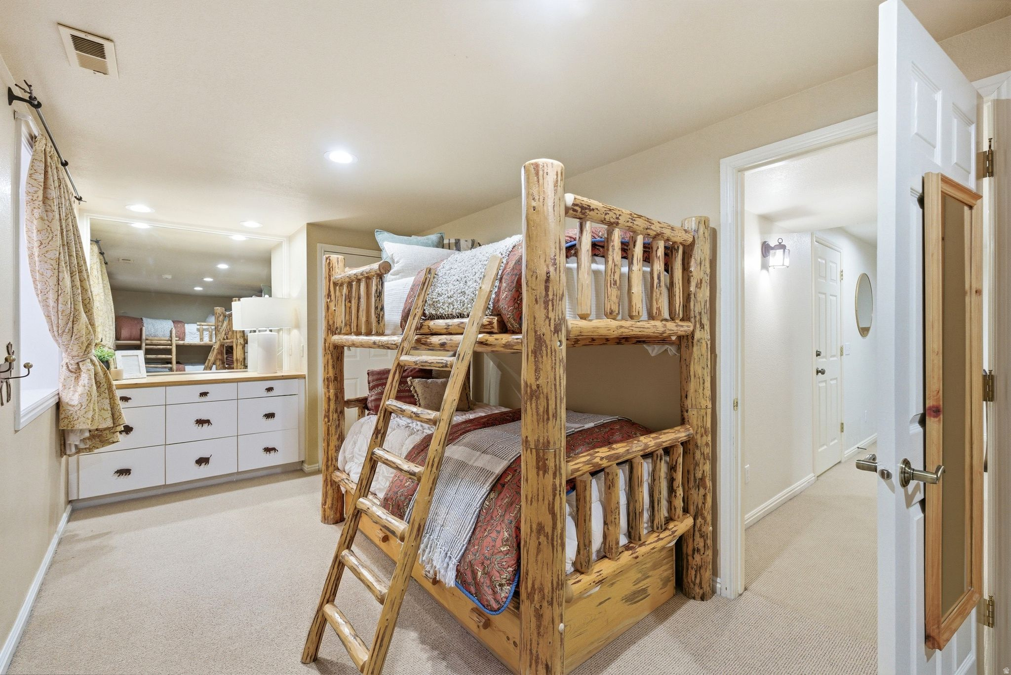 main property photo 79