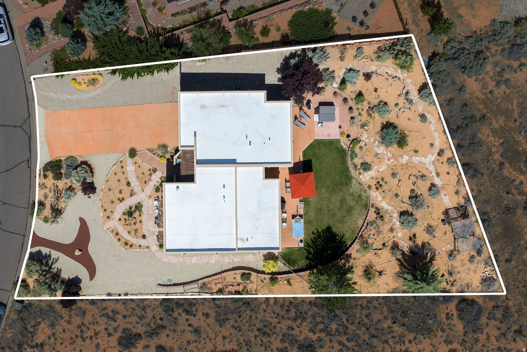 main property photo 53
