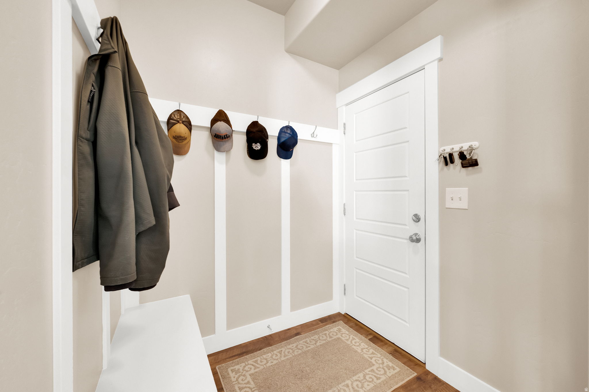 main property photo 7