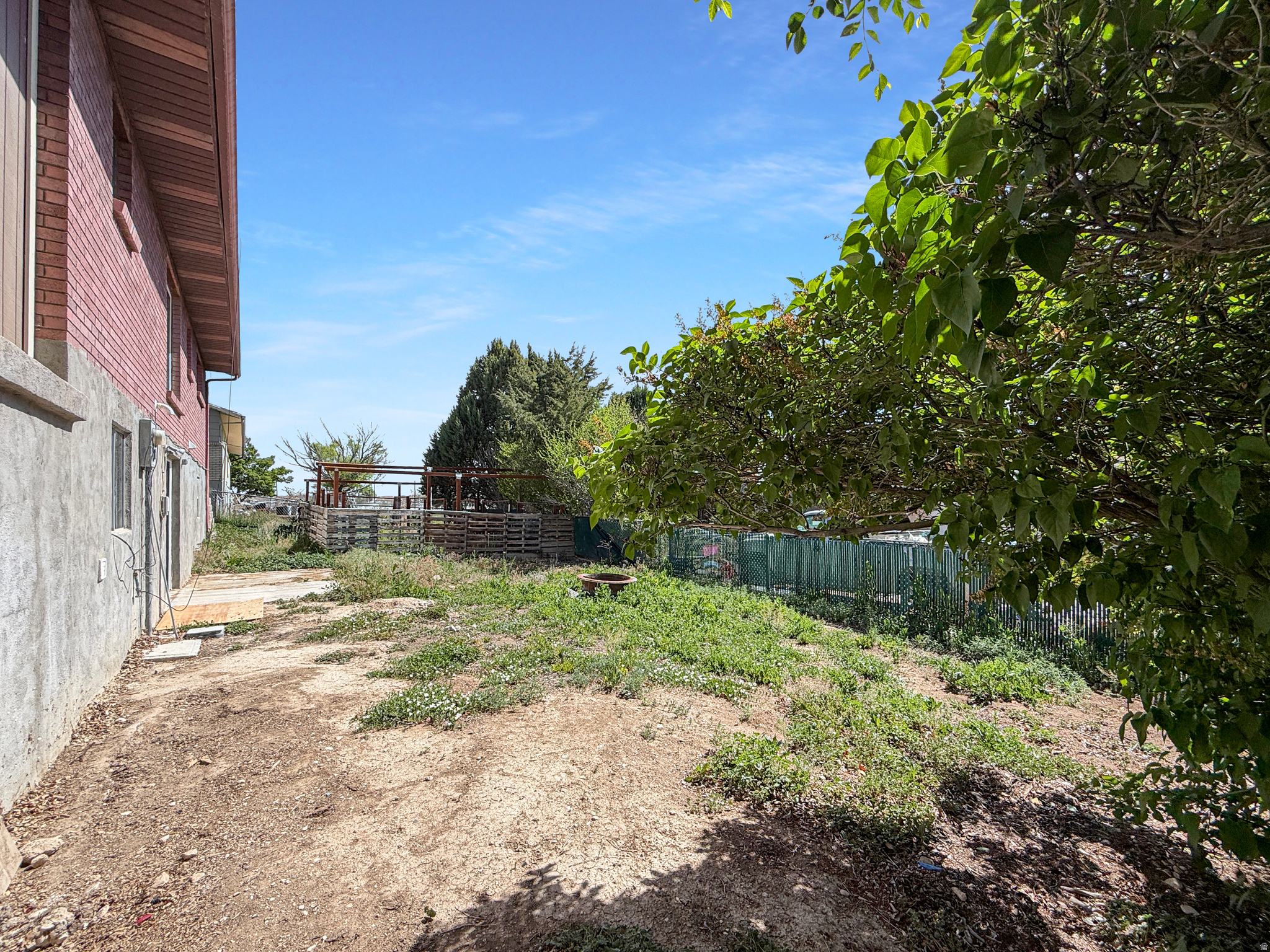 main property photo 29