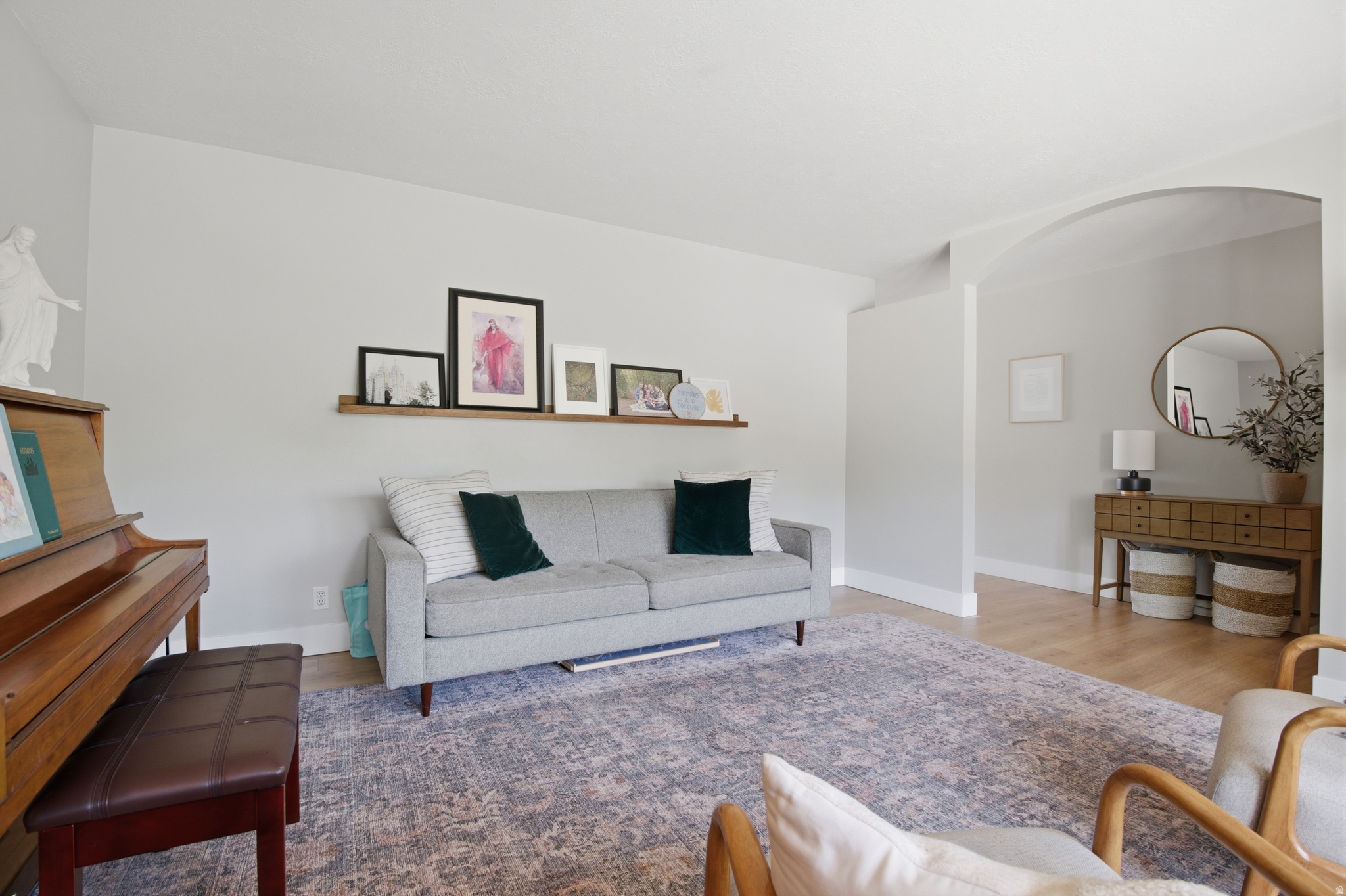 main property photo 7