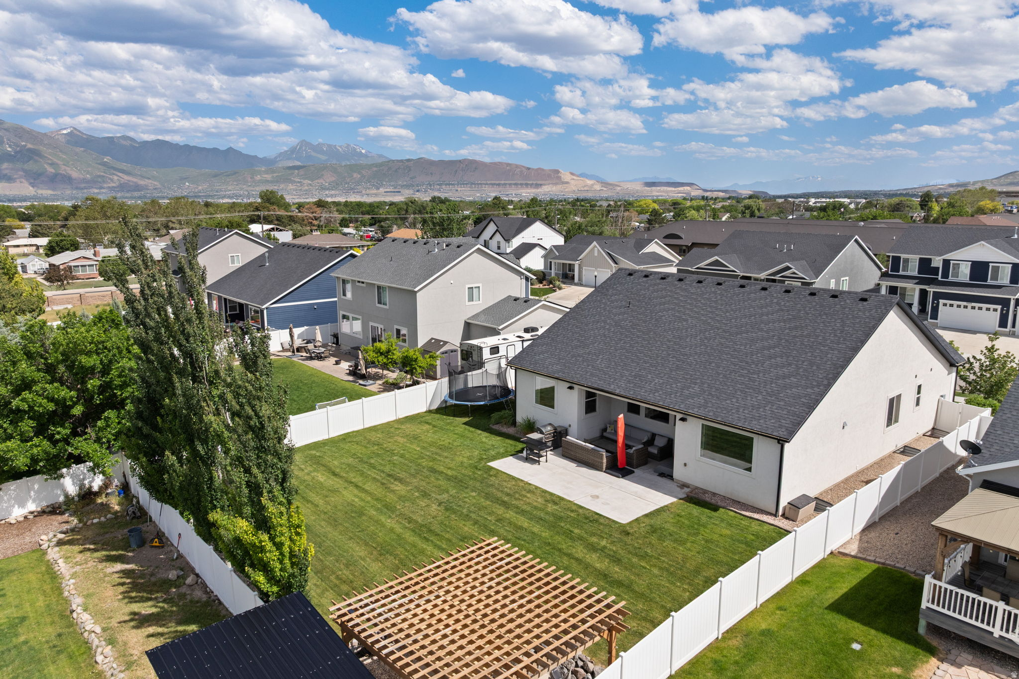 main property photo 56