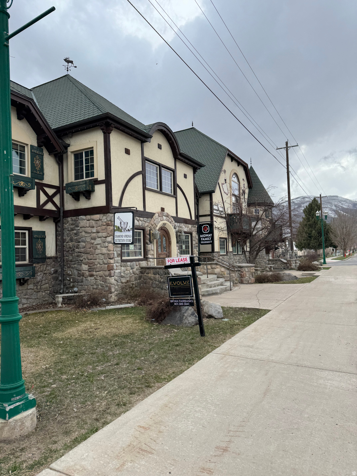main property photo 3