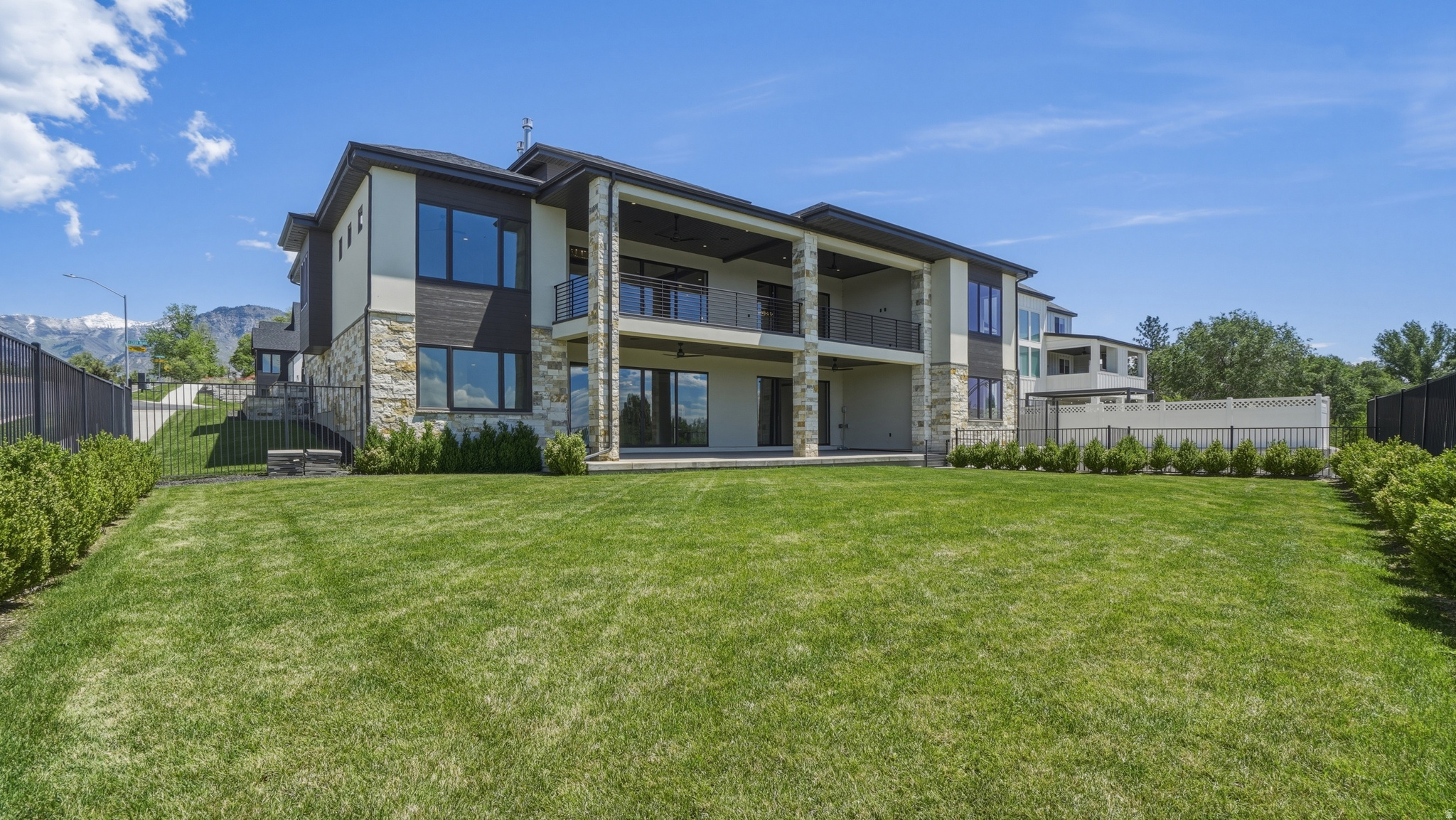 main property photo 60