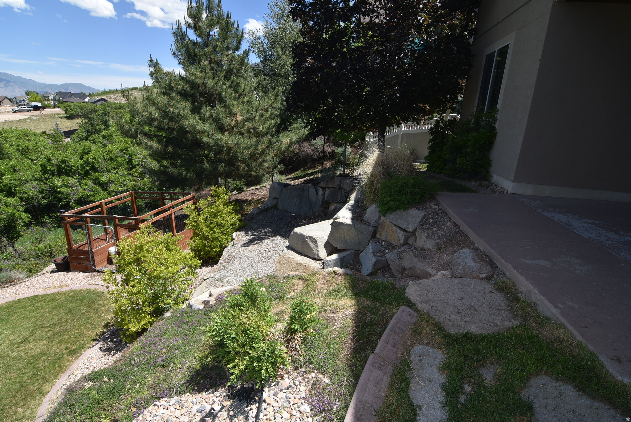main property photo 107