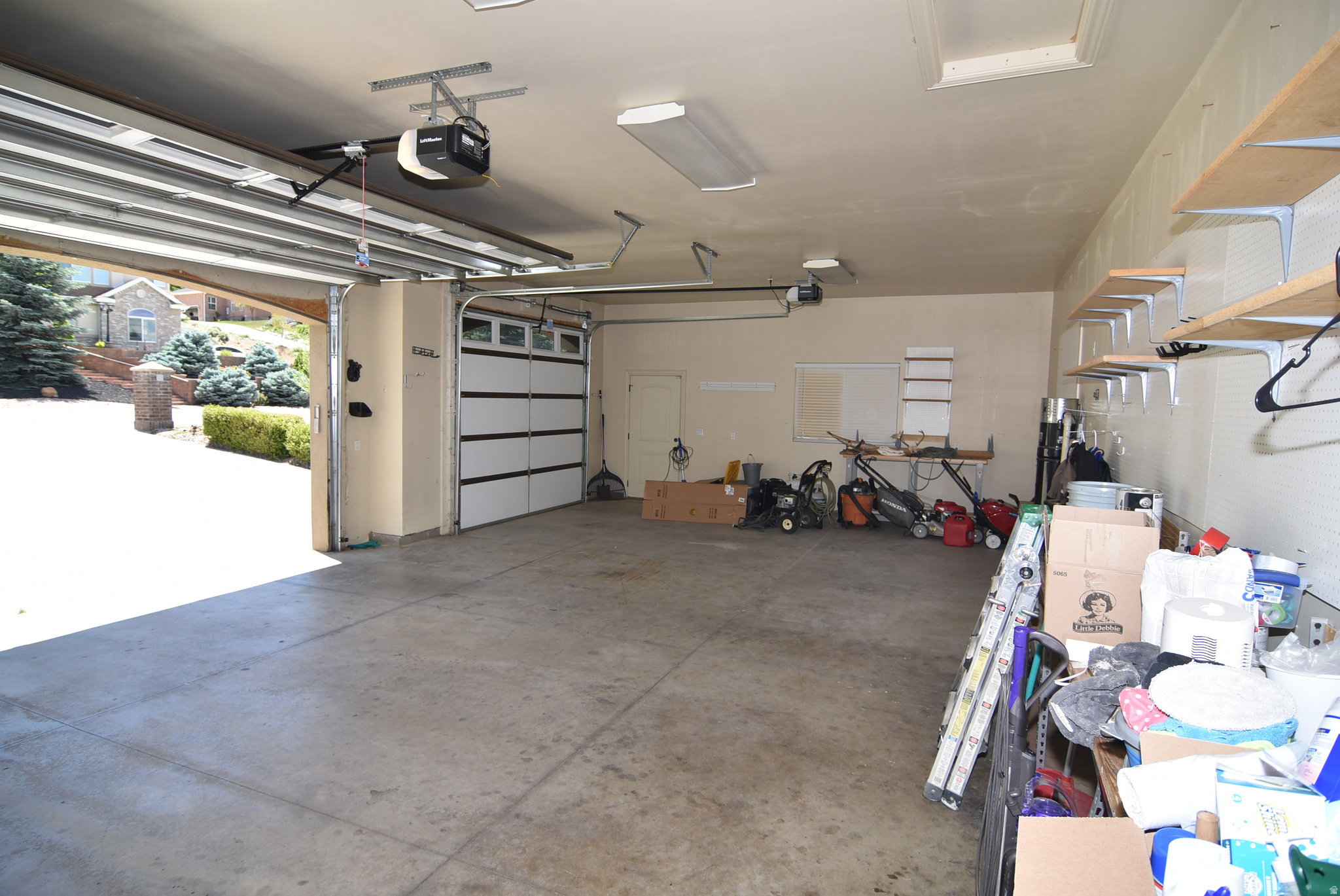 main property photo 115