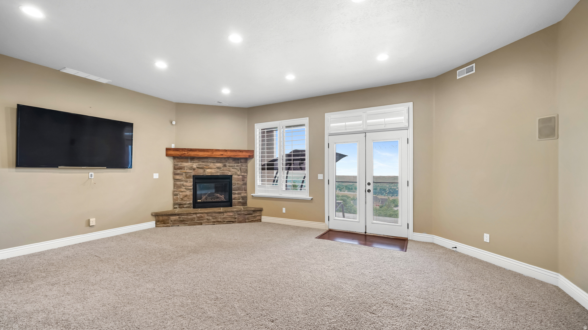 main property photo 62