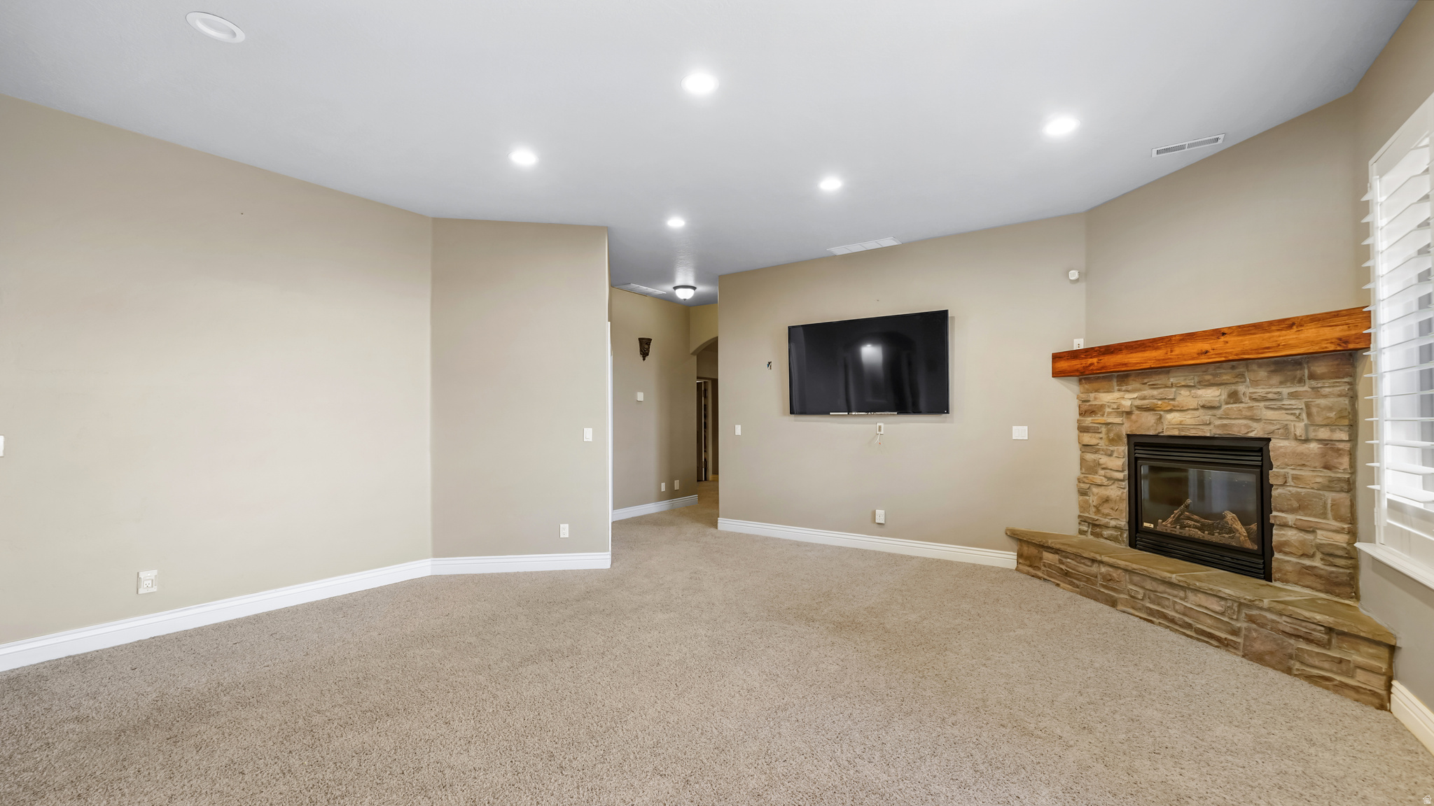 main property photo 66