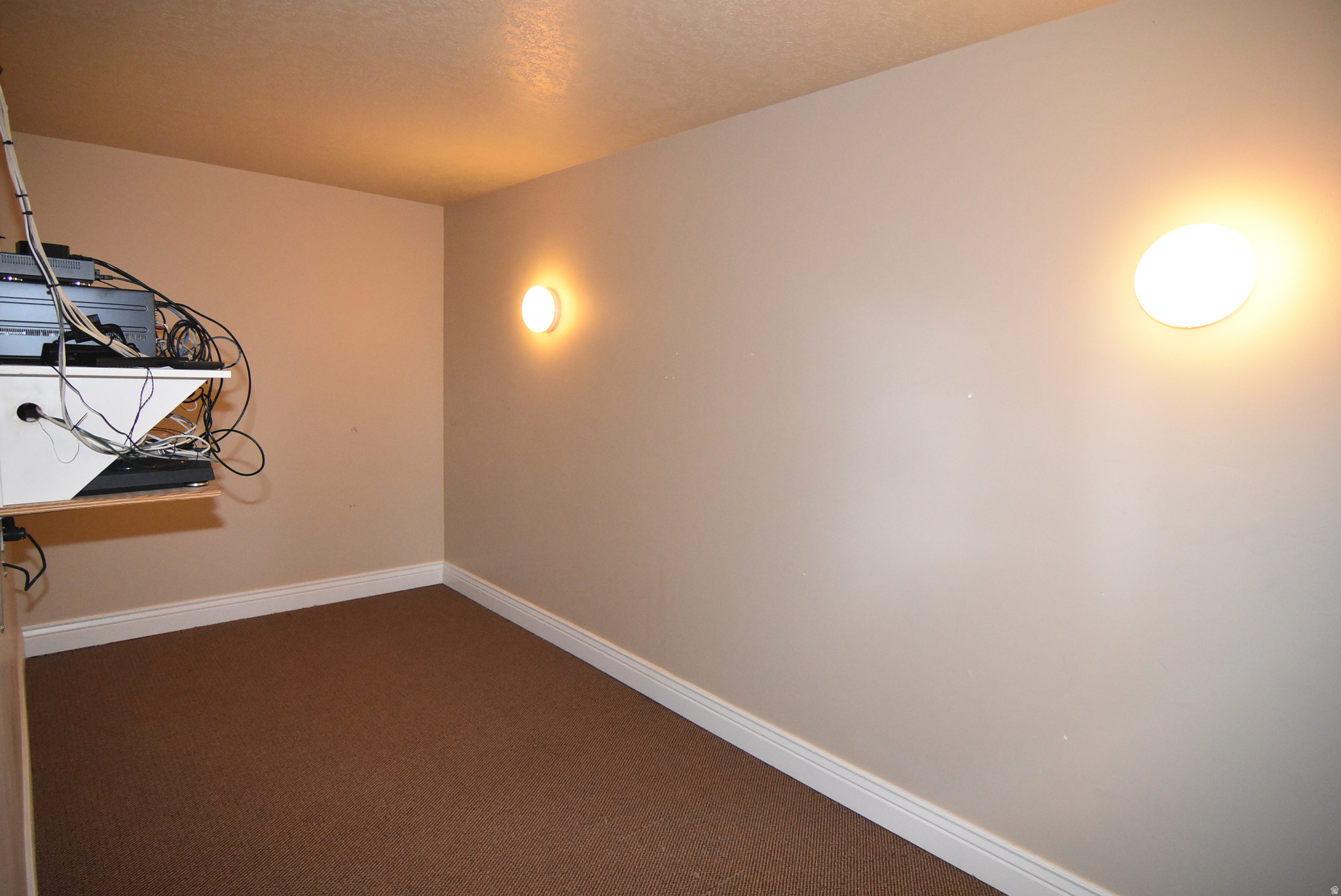 main property photo 79