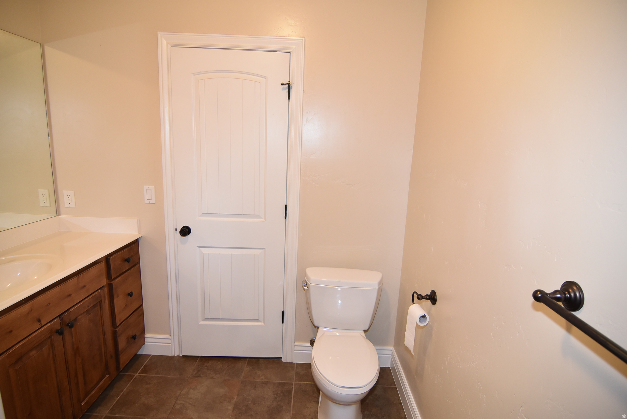 main property photo 94