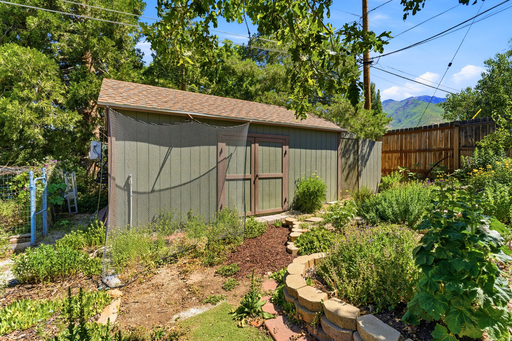 main property photo 48
