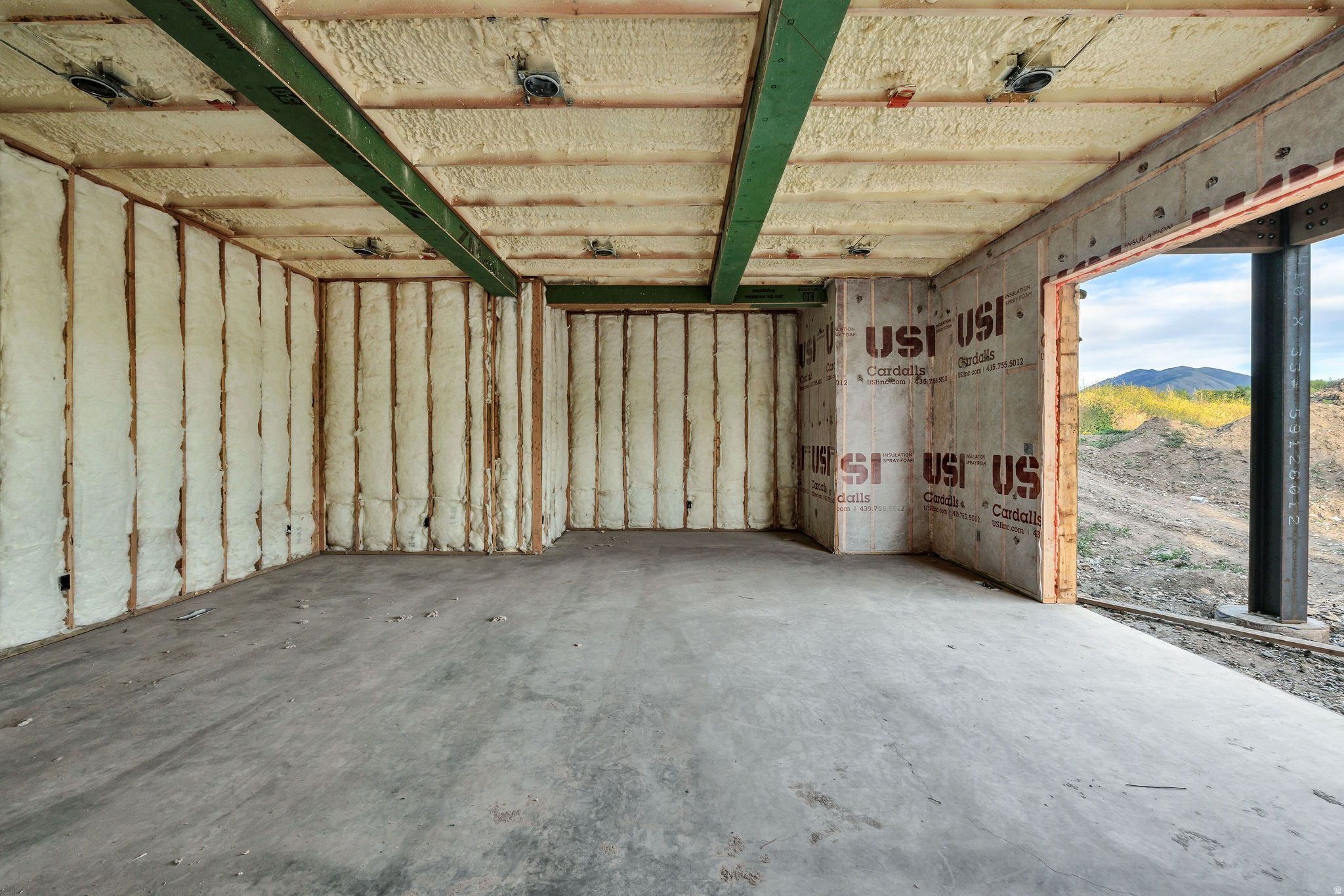 main property photo 9