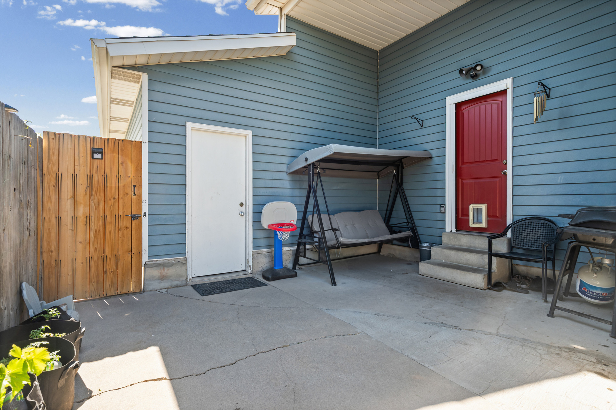 main property photo 21