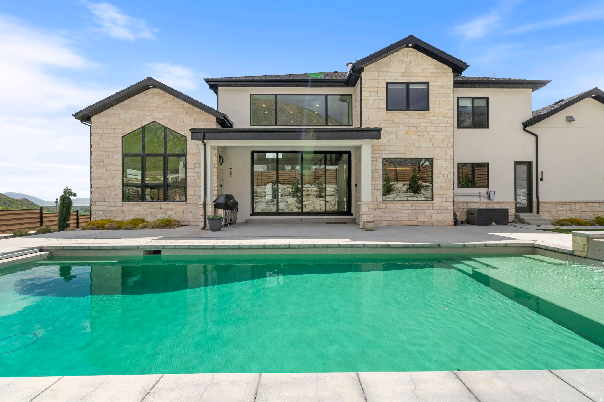 main property photo 73