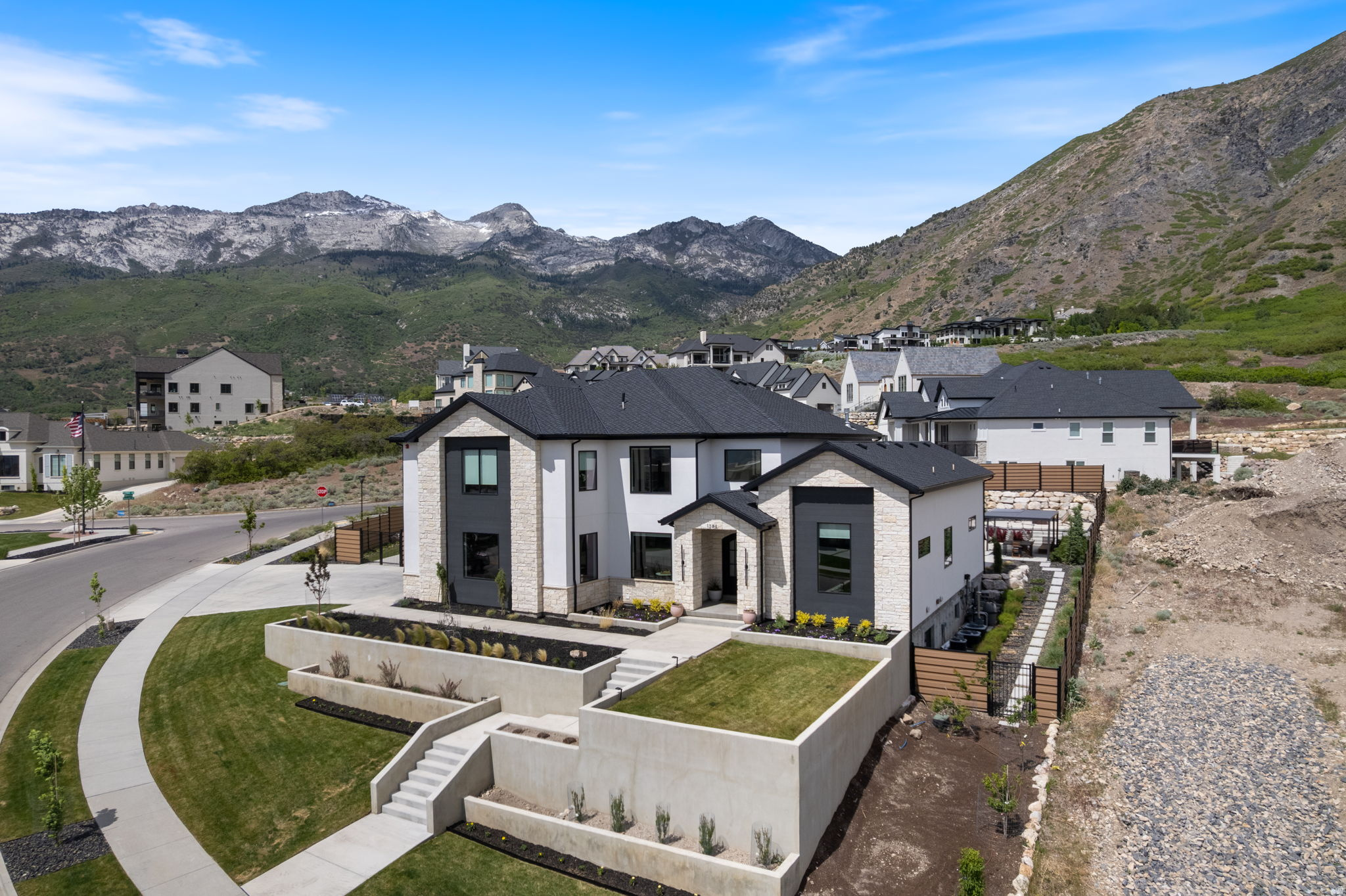 main property photo 87