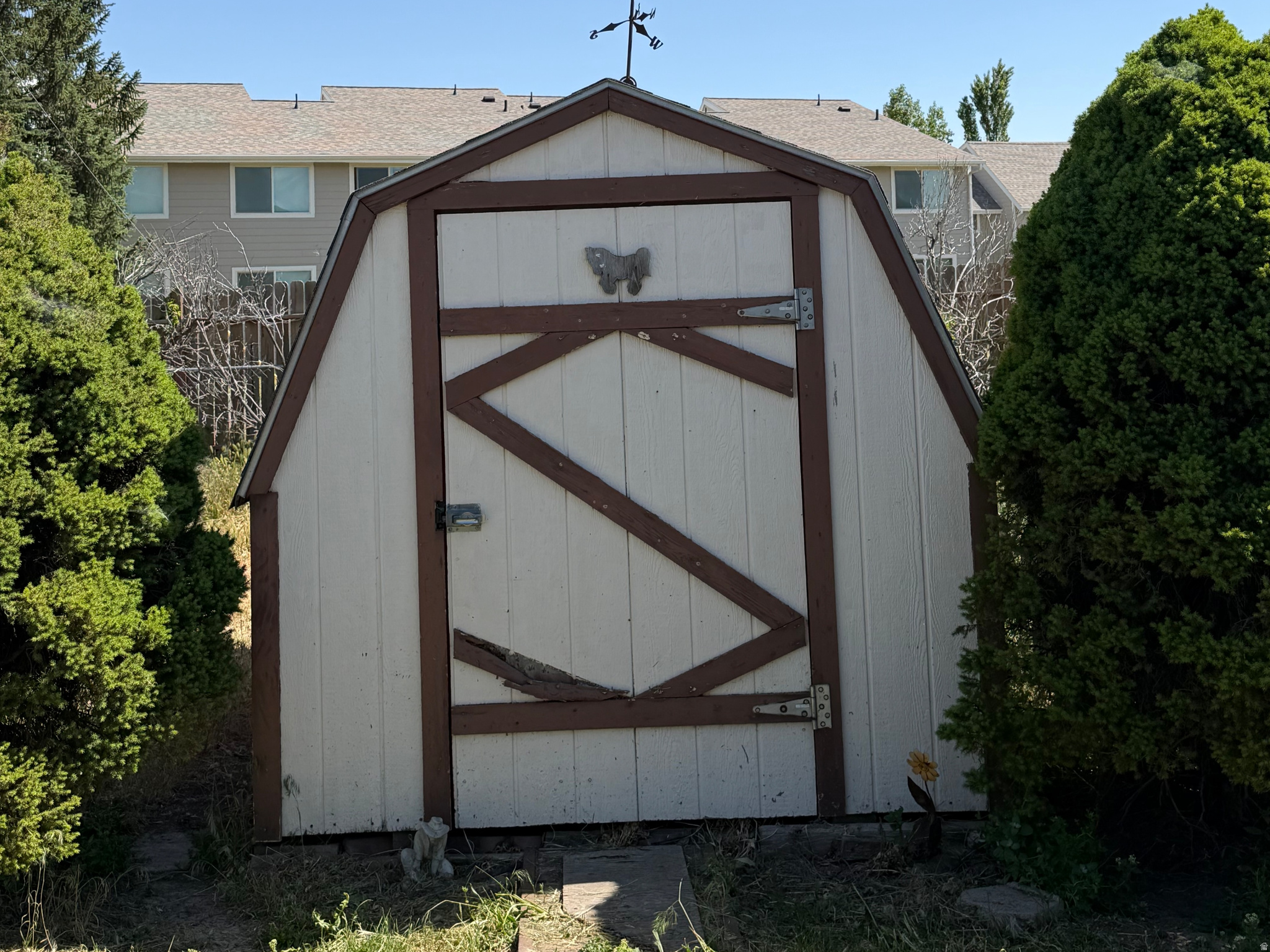 main property photo 22