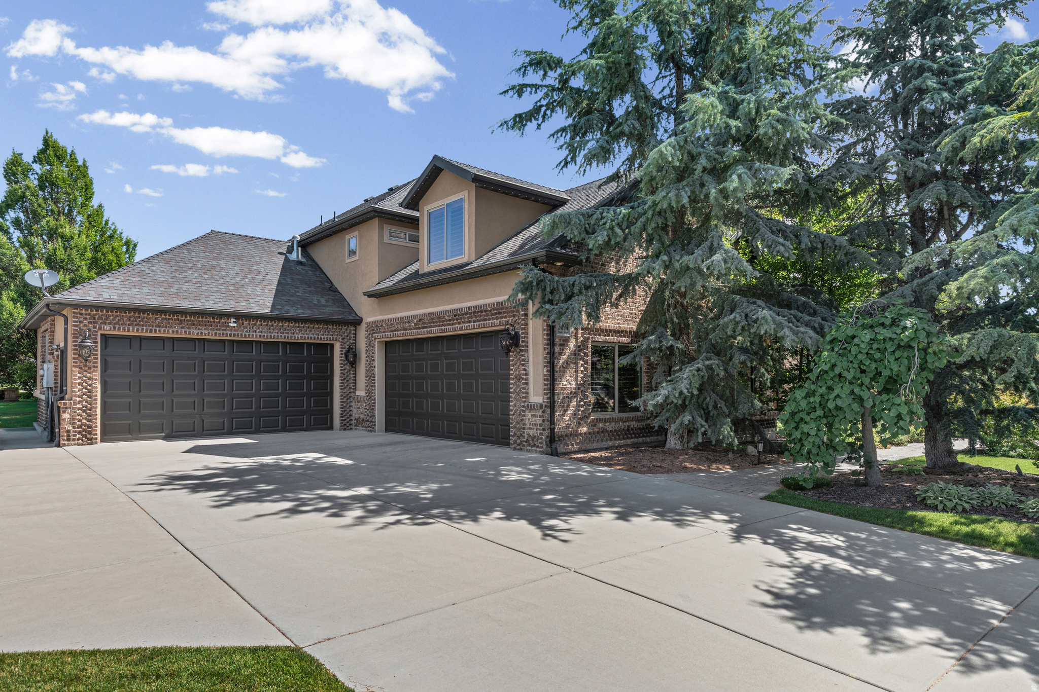 main property photo 67