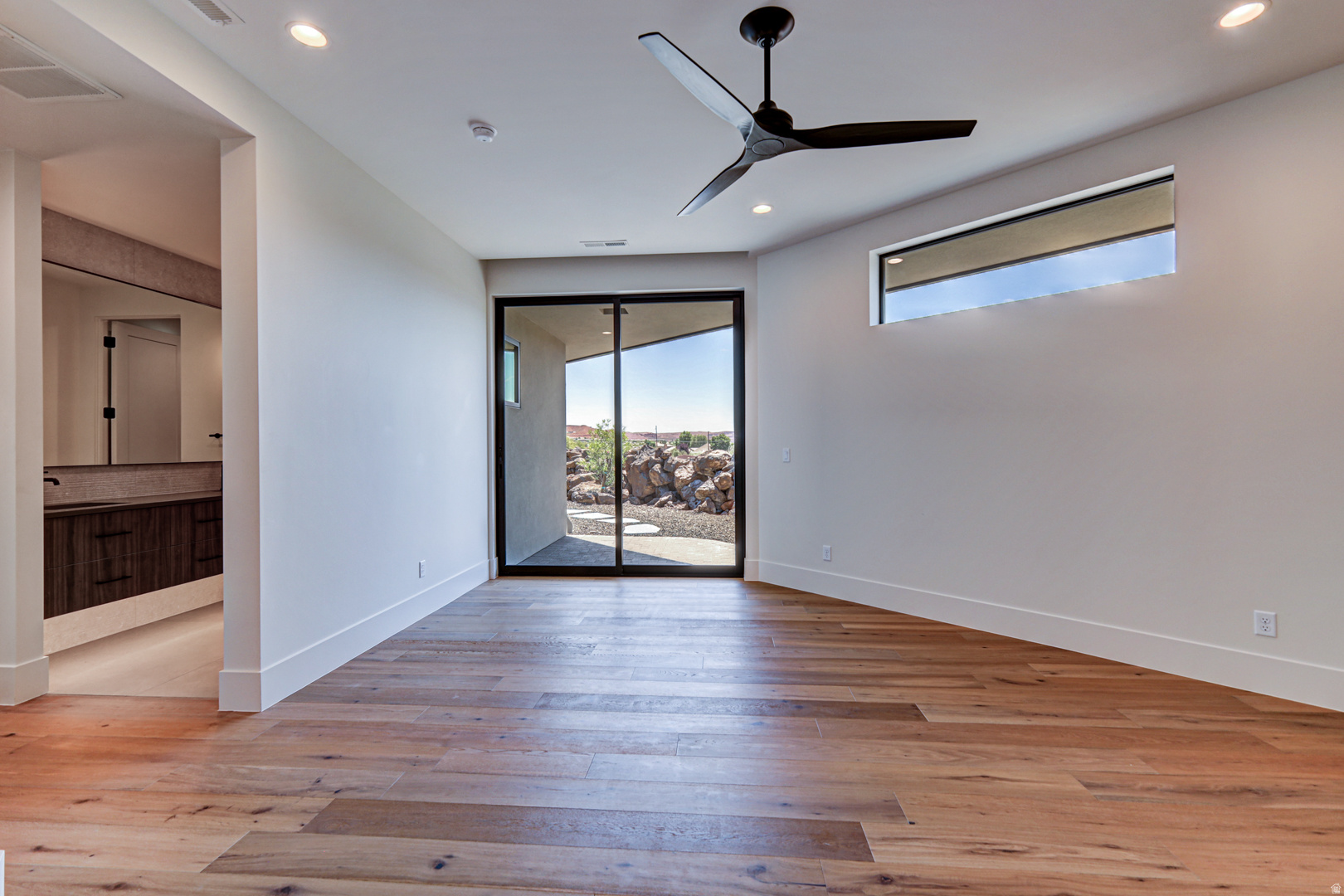 main property photo 122