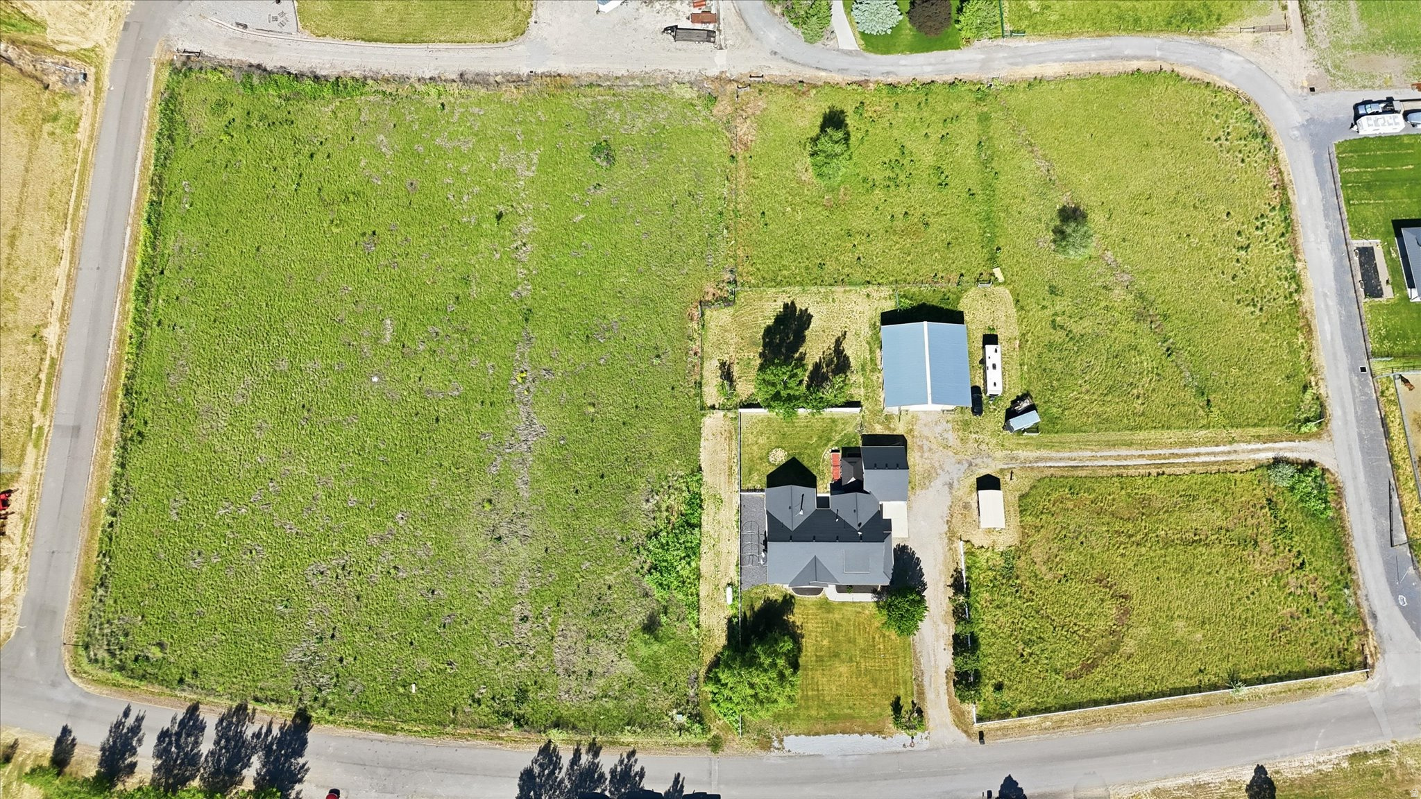 main property photo 65