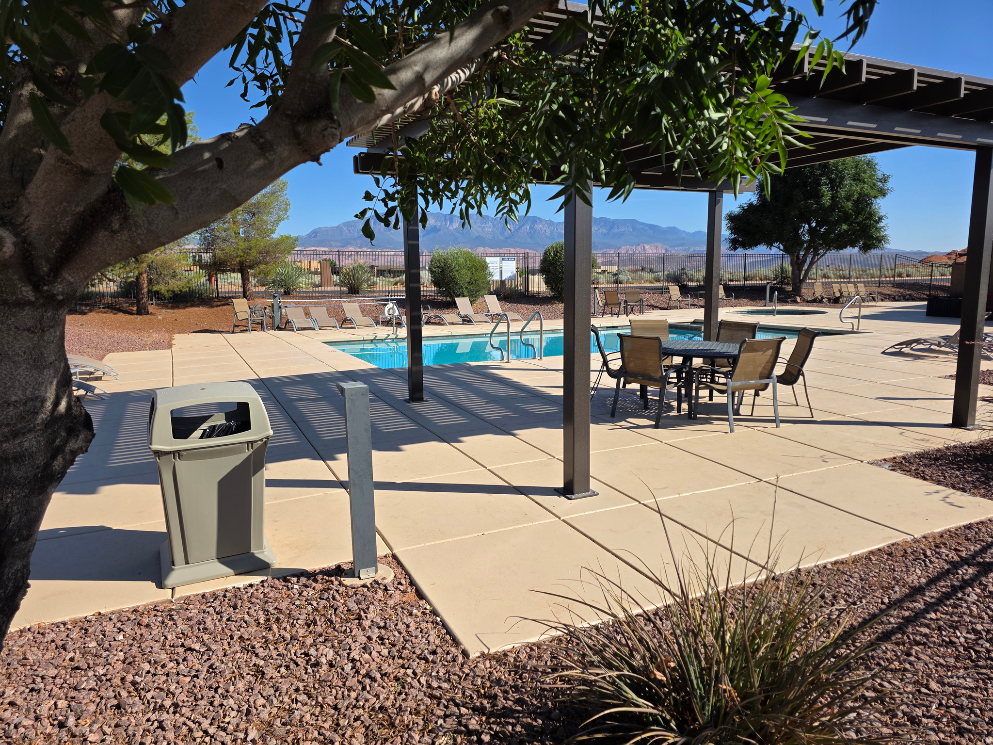 main property photo 46