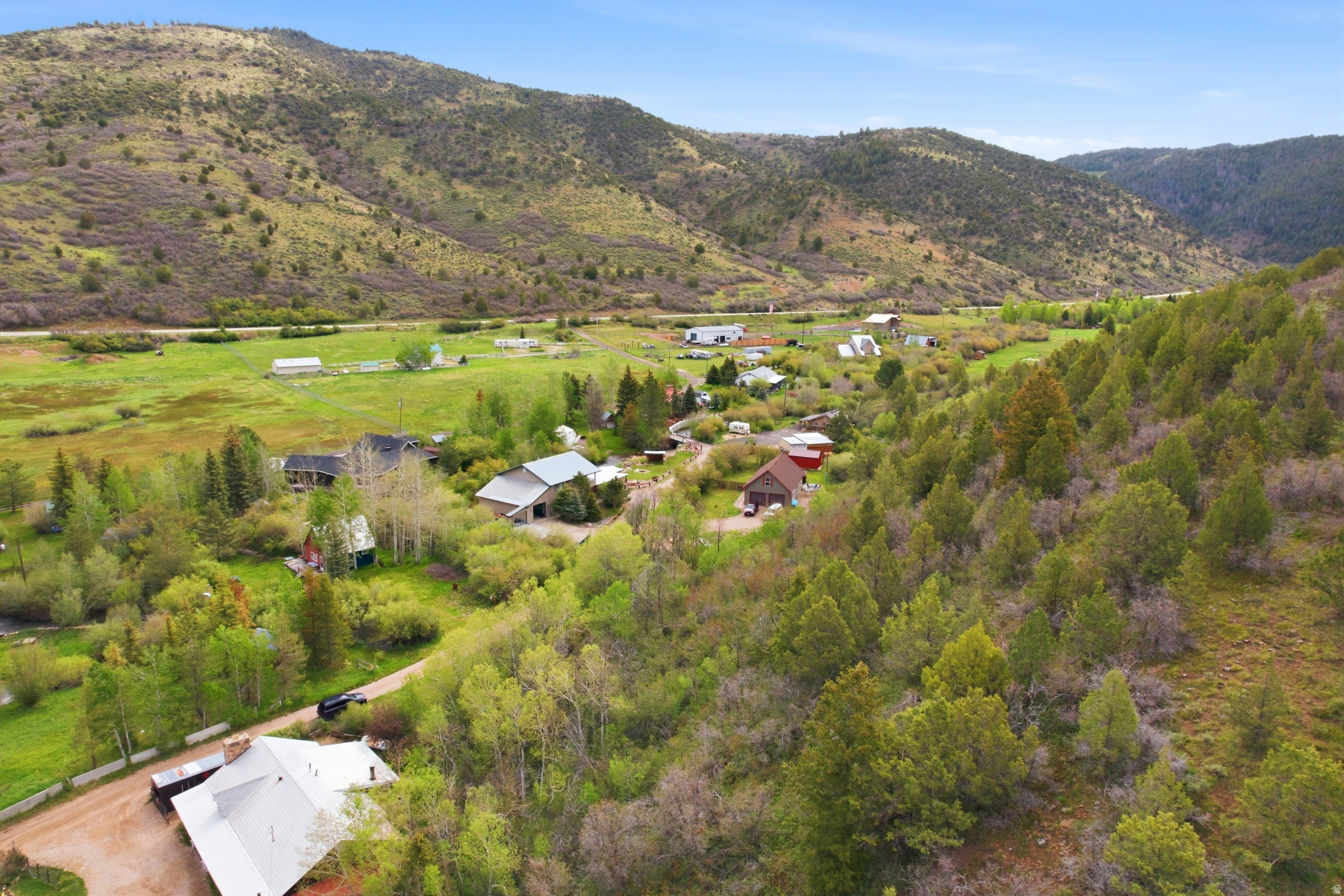 main property photo 8
