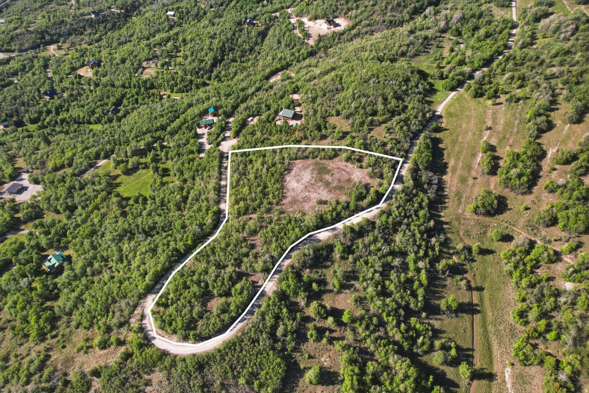 main property photo 27