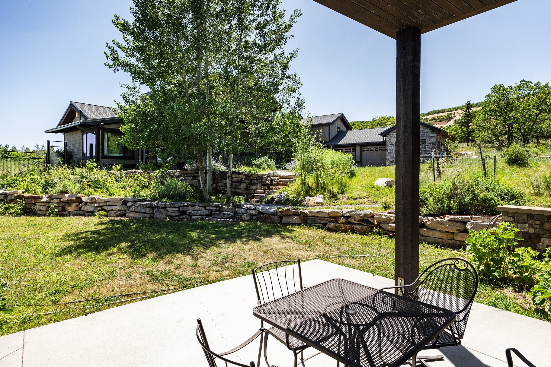 main property photo 46