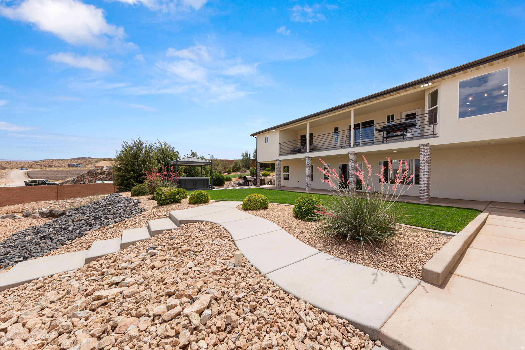 main property photo 60