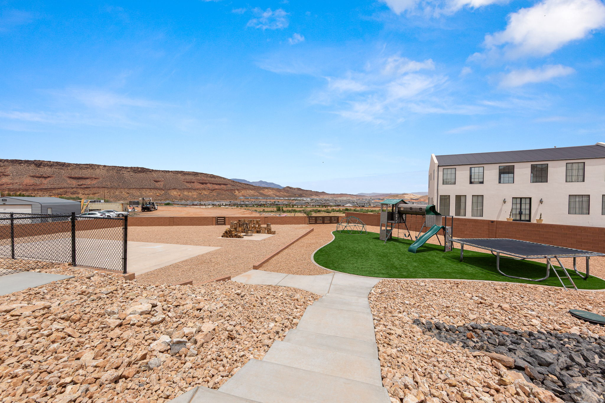 main property photo 61