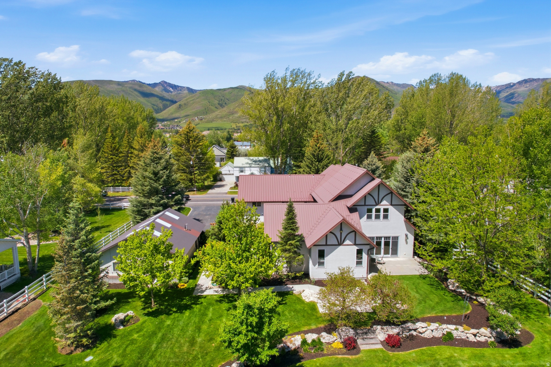 main property photo 111