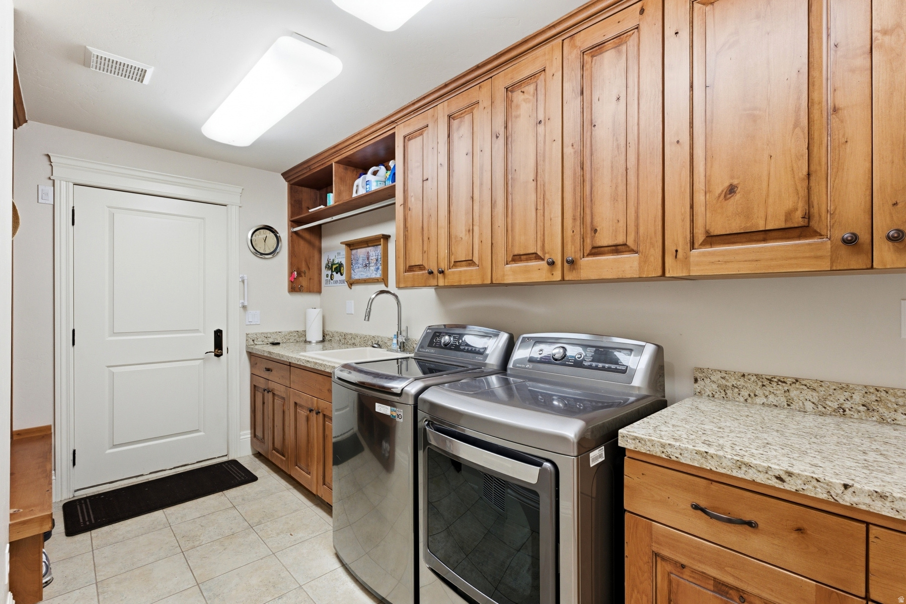 main property photo 76