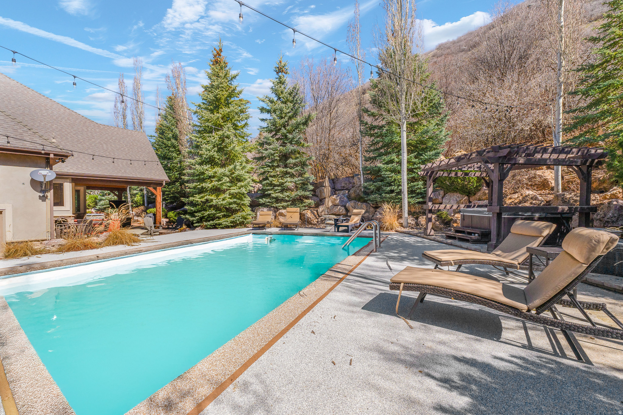 main property photo 53