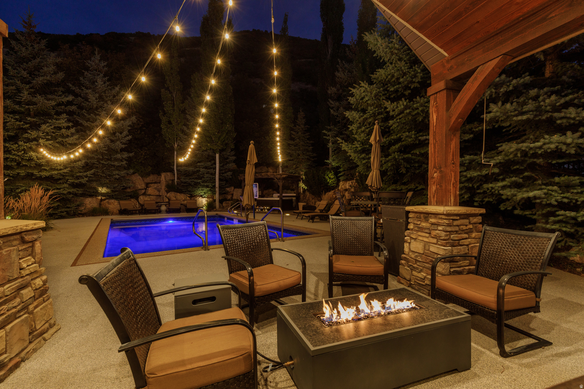 main property photo 60