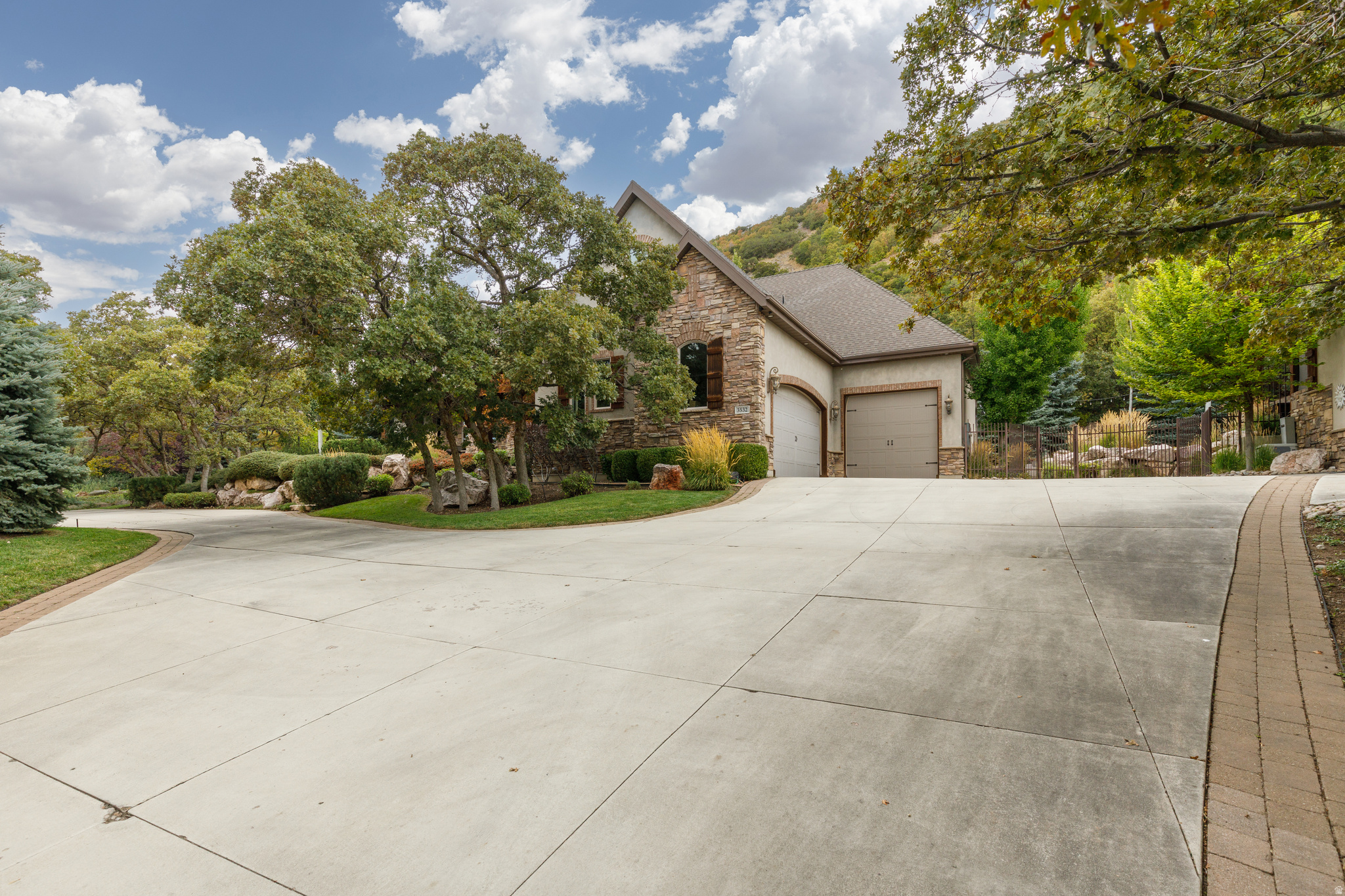main property photo 96