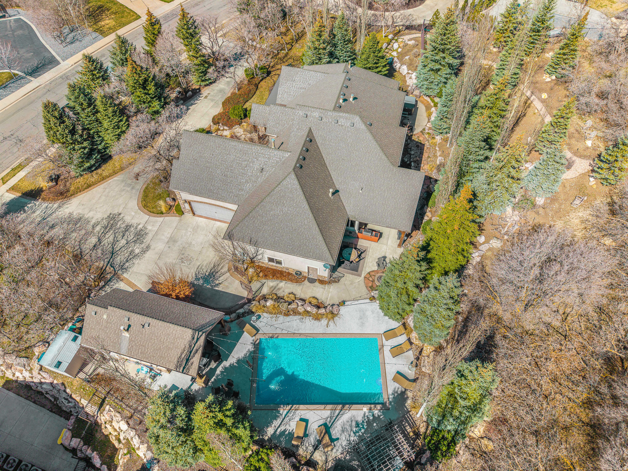 main property photo 98
