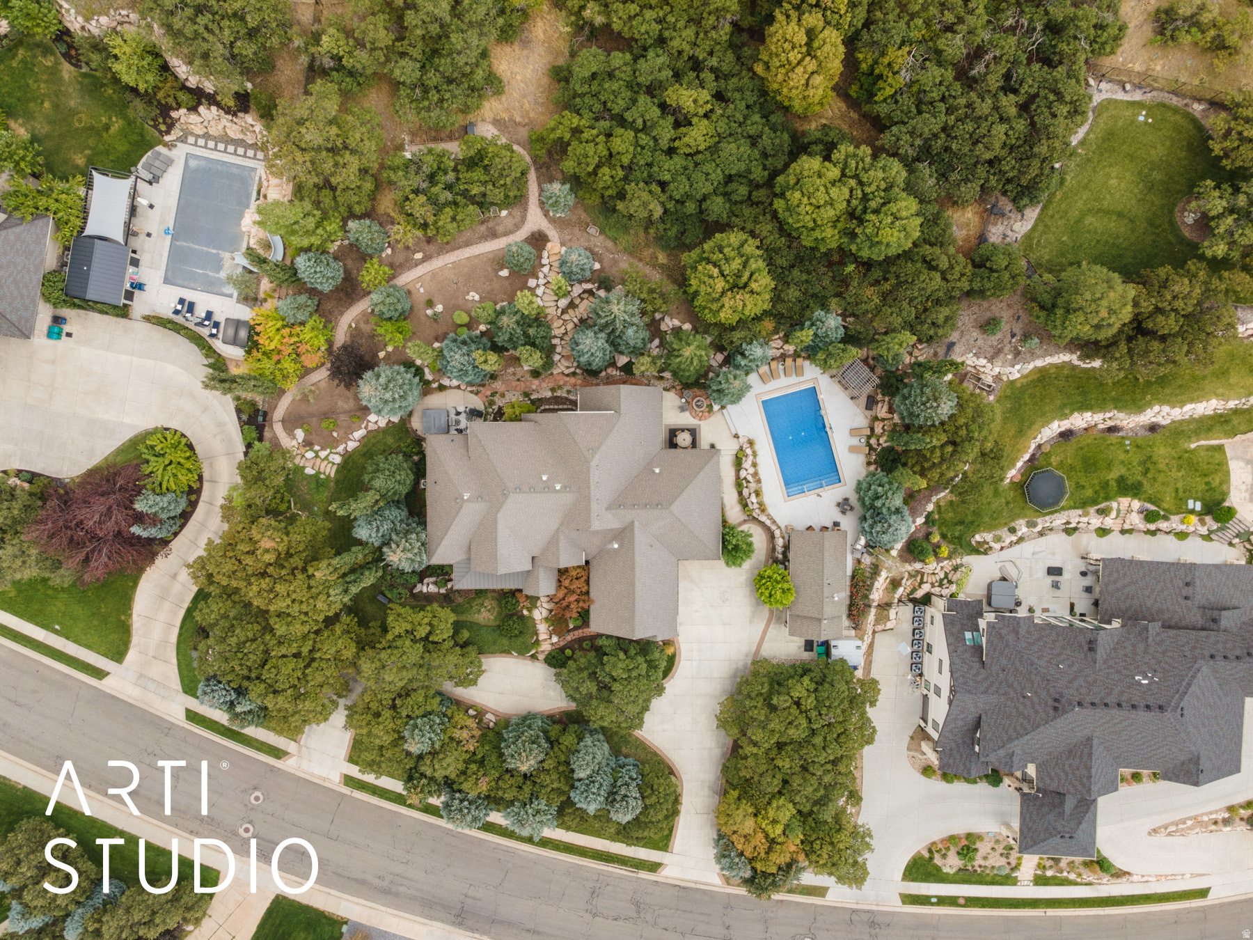 main property photo 99
