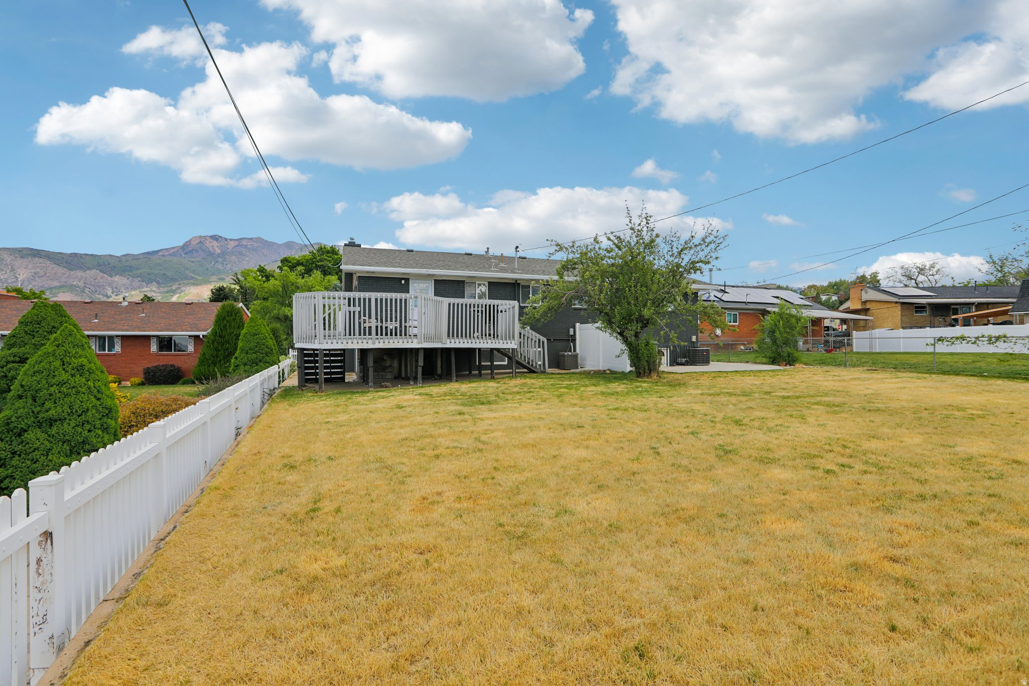 main property photo 64
