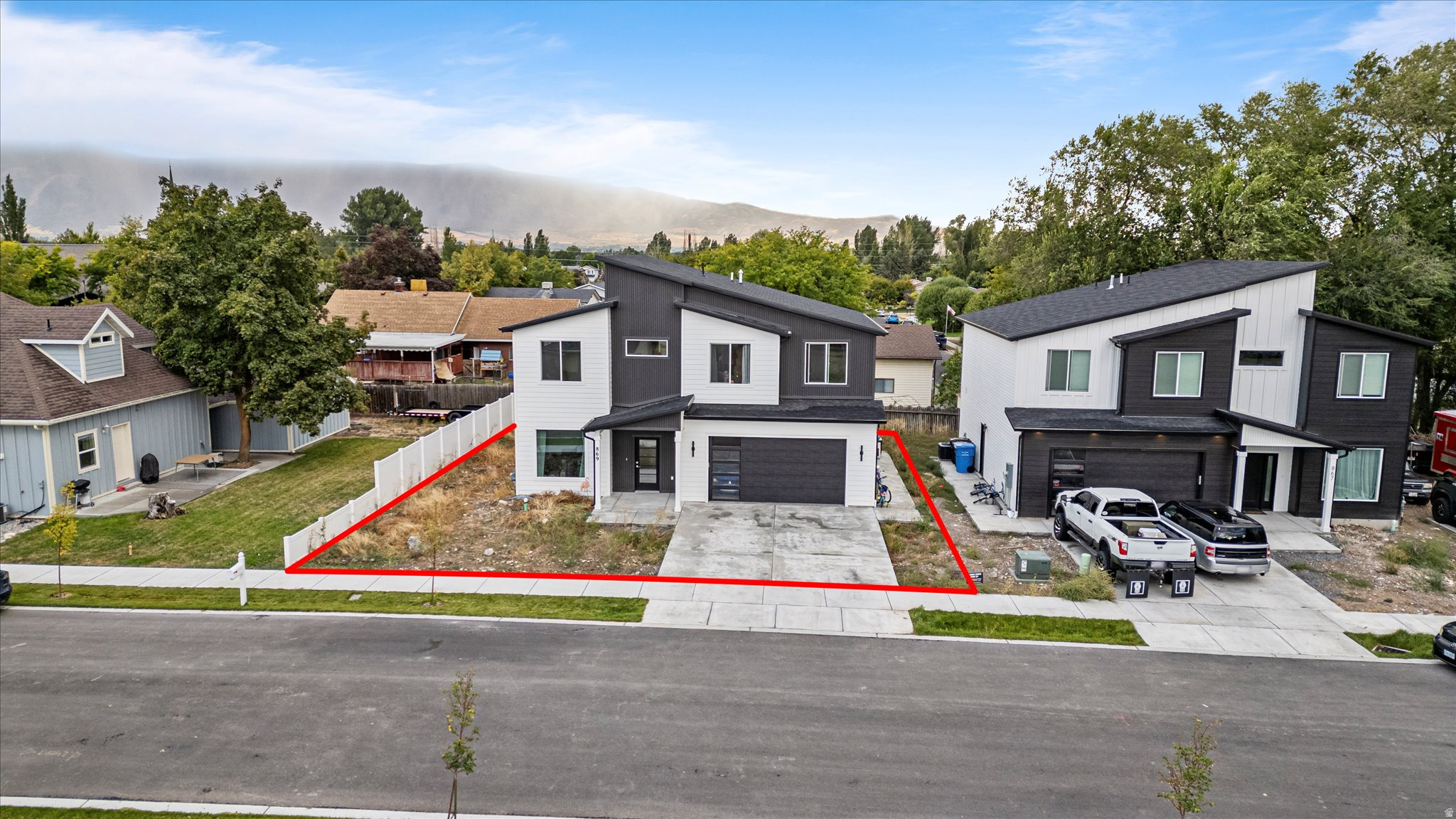 main property photo 60