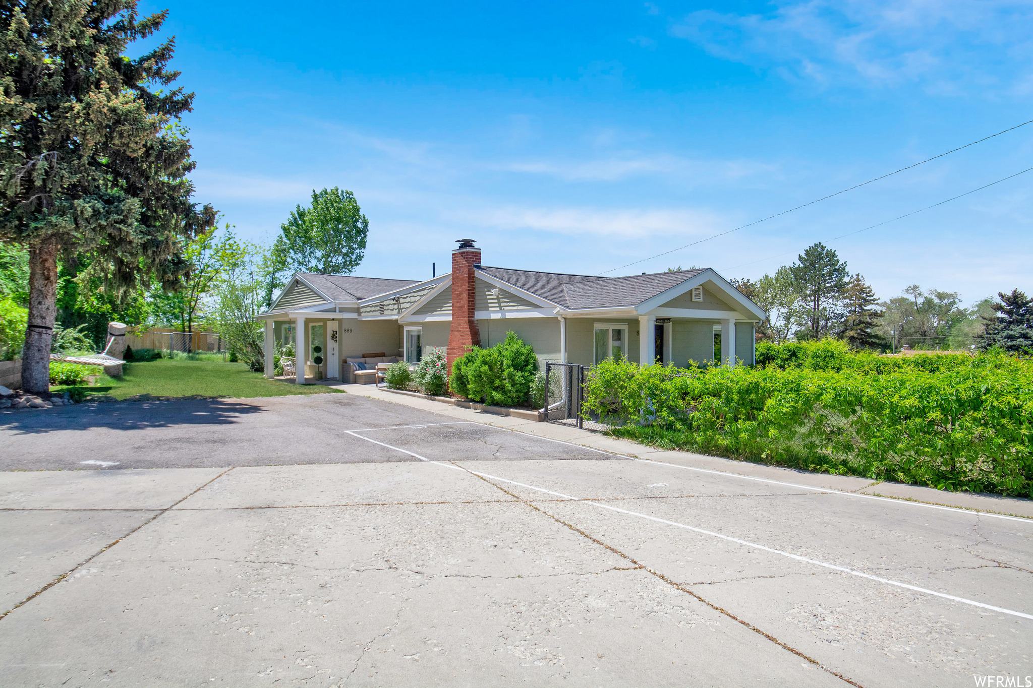 main property photo 15