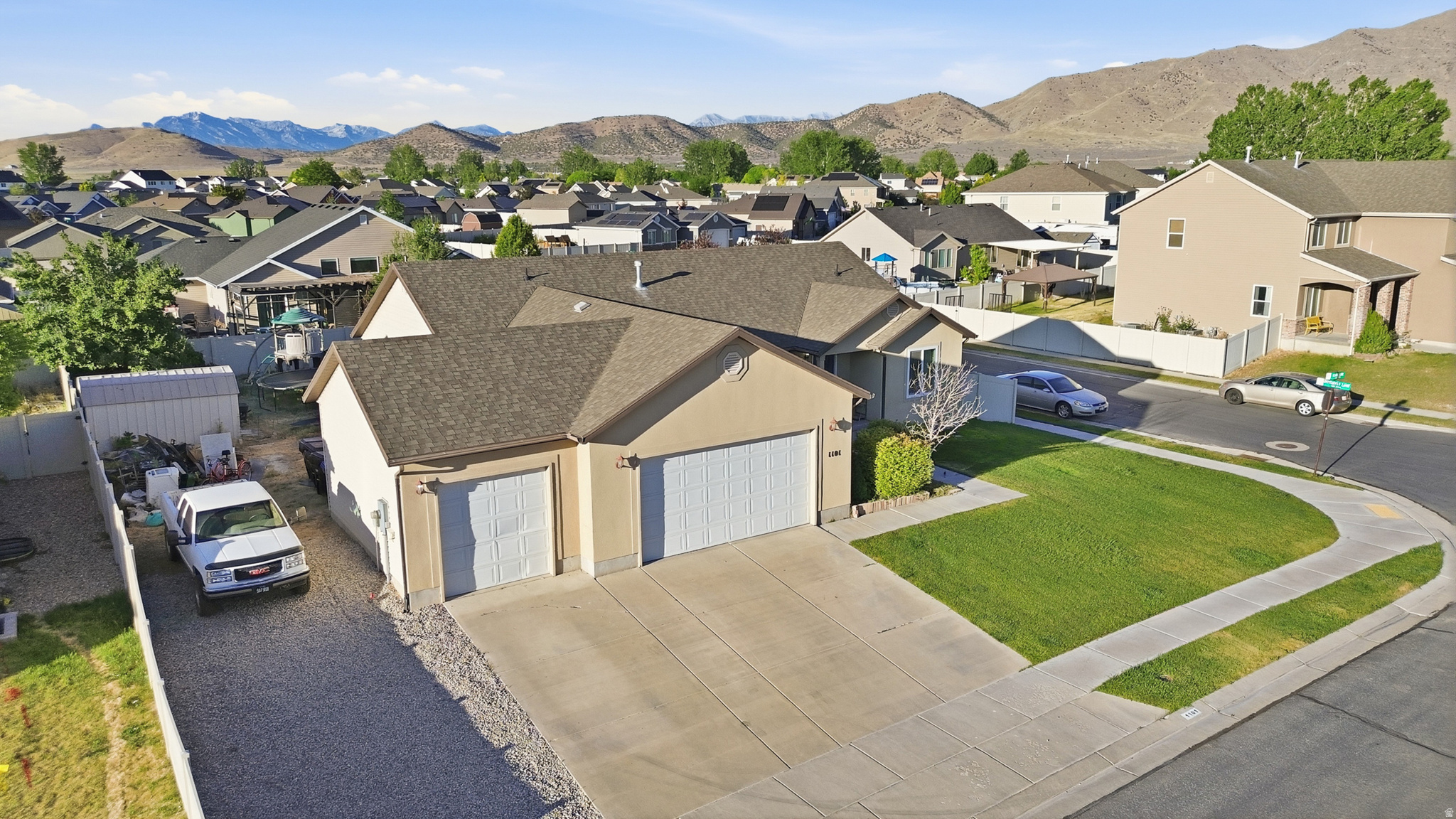 main property photo 53