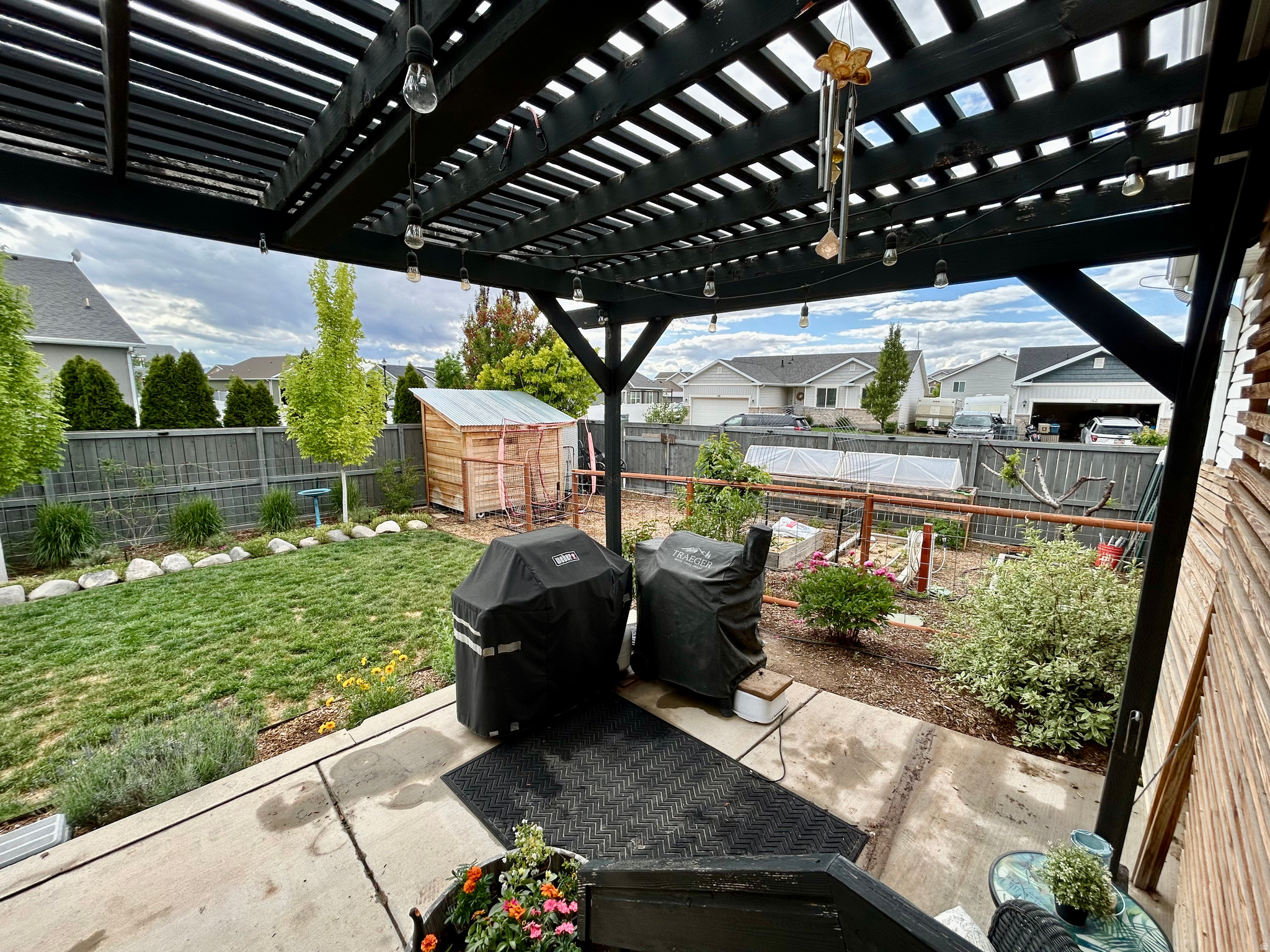 main property photo 41
