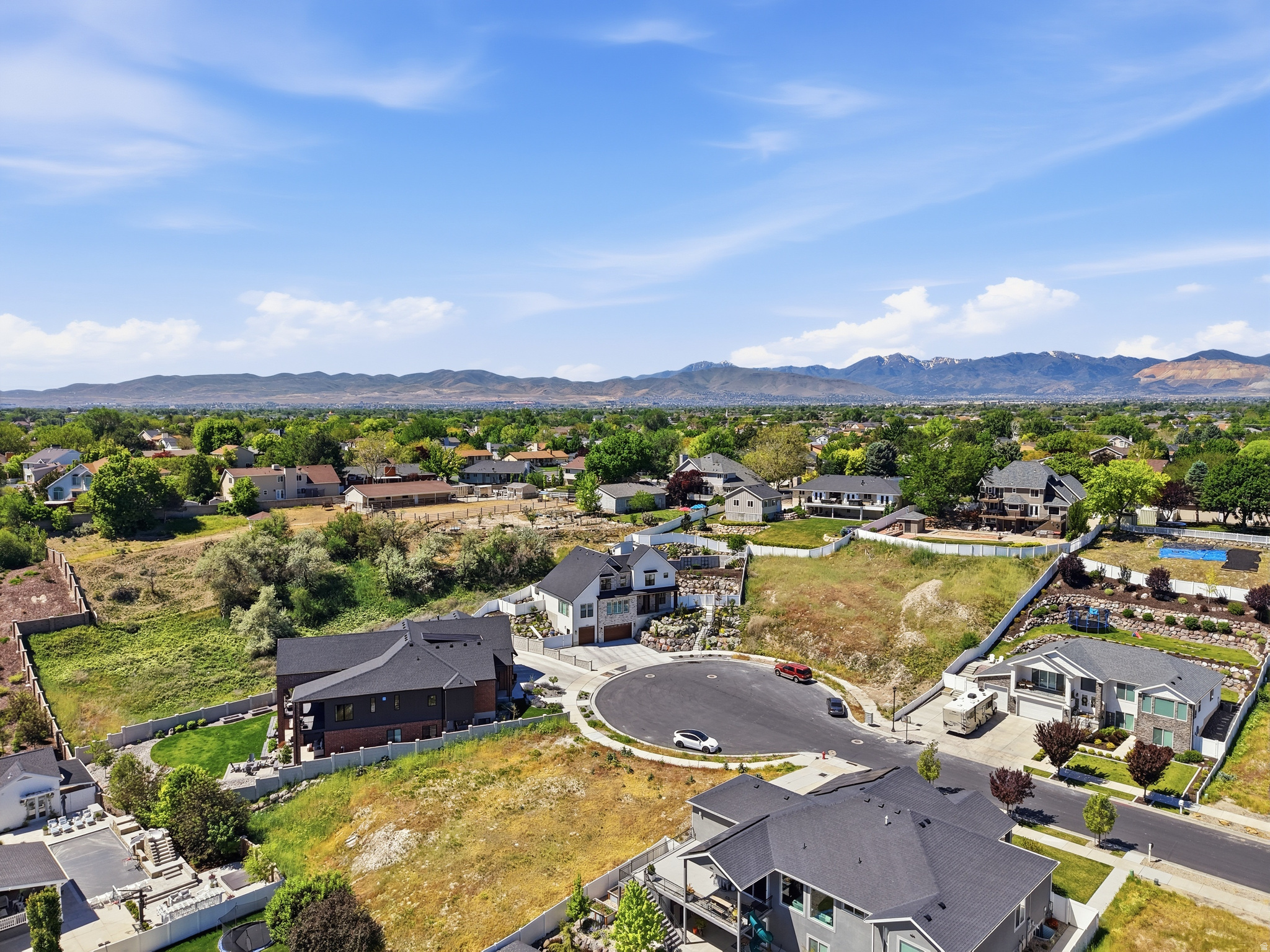 main property photo 80