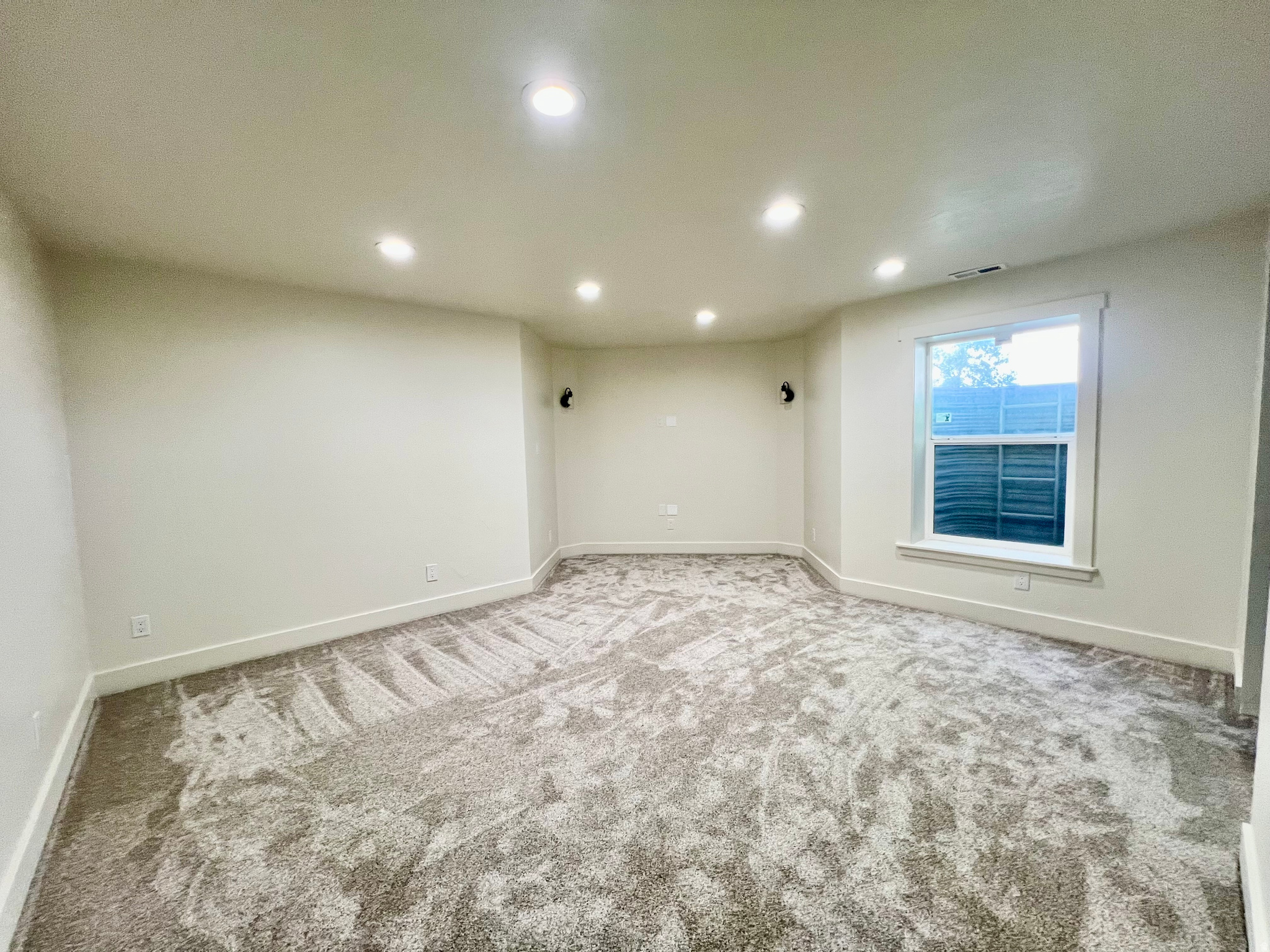 main property photo 84