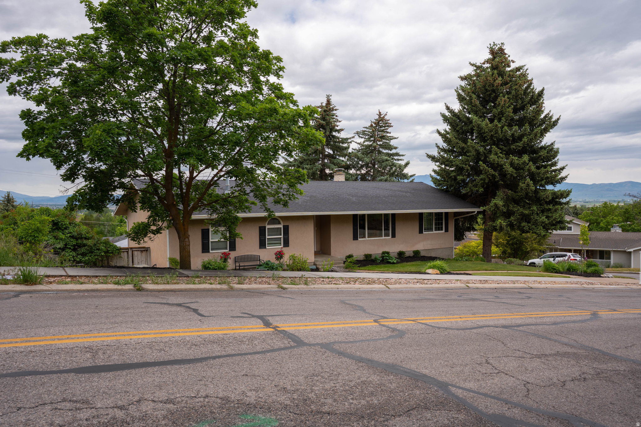 main property photo 43