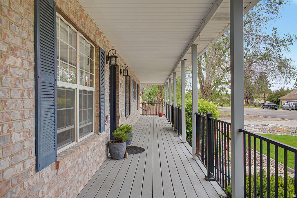 main property photo 50