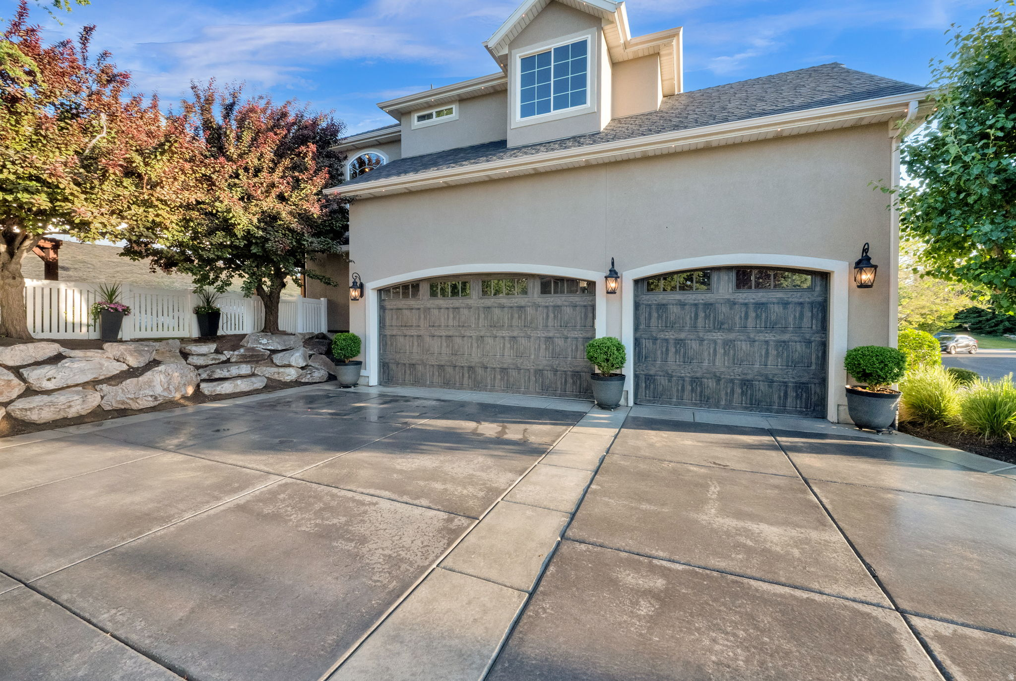 main property photo 70
